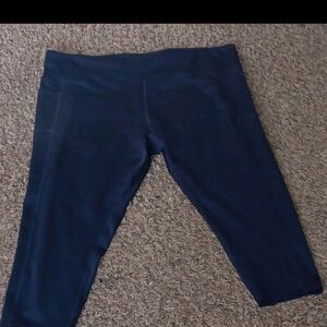 Bally Total Fitness Navy Capri Leggings  Size 3X